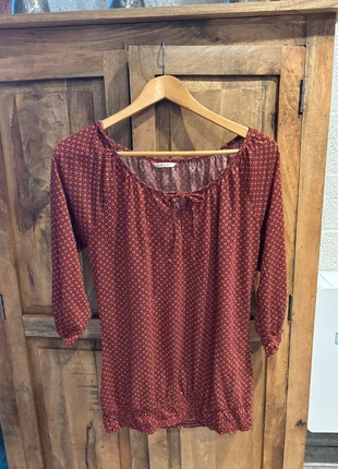 Blouse à longue manche rouge, marque: Camaïeu, état: Bon état, taille: M / 38 / 10, 3,00 €, 3,85 € Protection acheteurs incluse
