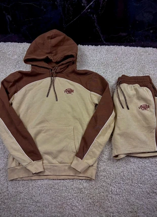 Ensemble Syna World, brand: Syna World, condizioni: Ottime, taglia: S, €35.00, €37.45 include la Protezione acquisti