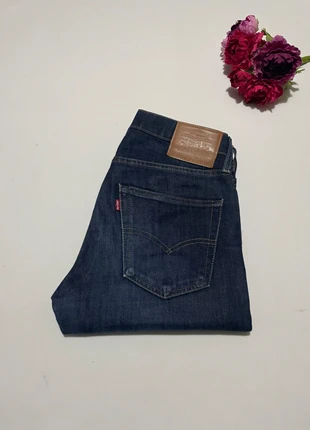 Jean Levi’s 512 Premium Bleu / Marine W30 L32, merk: Levi's, staat: Heel goed, maat: W30 | FR 40, € 30,00, € 32,20 inclusief Kopersbescherming