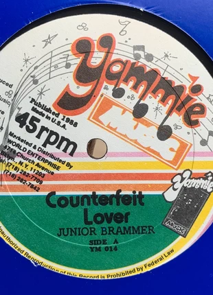 12” mix Junior Brammes- Counterfeit Lover dancehall reggae, état: Très bon état, 10,00 €, 11,20 € Protection acheteurs incluse
