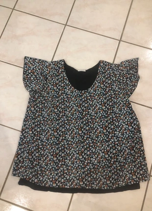 Blouse fleurie , brand: Wardrobe.NYC, condition: Very good, size: XXXL / 46 / 18, €12.00, €13.30 includes Buyer Protection