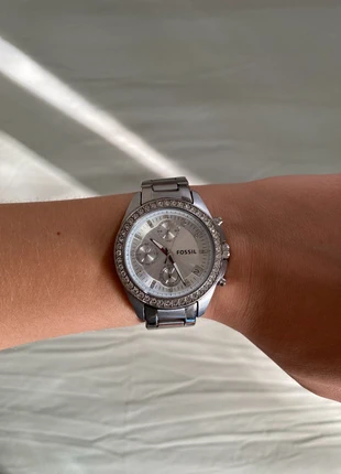 Silber Fossiluhr, marke: Fossil, zustand: Gut, 25,00 €, 26,95 € inklusive Vinted-Käuferschutz