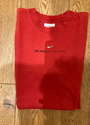 Maglietta vintage anni 90 Nike basketball taglia s colore rosso, brand: Nike, condizioni: Ottime, taglia: S, €15.00, €16.45 include la Protezione acquisti
