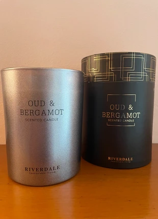 Candela elegante Oud & Bergamotto, marke: Riverdale, zustand: Neu, mit Etikett, 10,00 €, 11,20 € inklusive Vinted-Käuferschutz