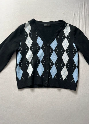 Schwarzer Cardigan mit V-Ausschnitt 🖤, brand: Shein, condizioni: Ottime, taglia: S / IT 40 / EU 36, €5.00, €5.95 include la Protezione acquisti