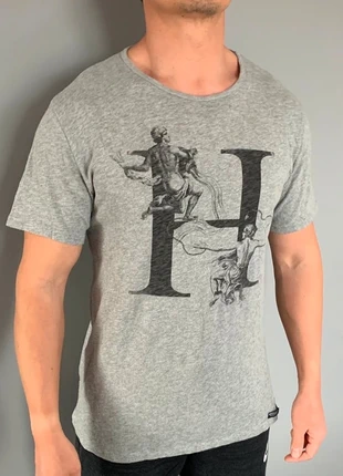 Superbe t-shirt gris chiné Pull&Bear « Antique », marque: Pull & Bear, état: Très bon état, taille: L, 10,00 €, 11,20 € Protection acheteurs incluse