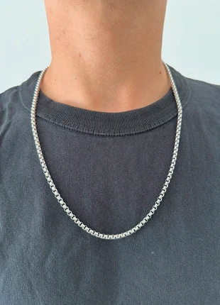 Chaine maille box argentée acier inoxydable, Collier box argenté homme, marque: sans marque, état: Très bon état, 14,00 €, 15,40 € Protection acheteurs (Pro) incluse