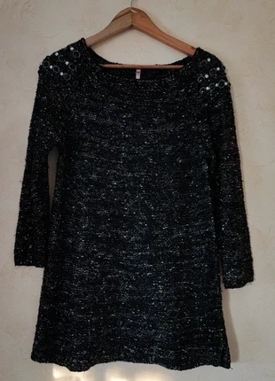 pull noir à strass brillant 38 40 pull en maille tenue de fêtes sweewe paris, marque: Sweewë, état: Très bon état, taille: M / 38 / 10, 4,00 €, 4,90 € Protection acheteurs incluse