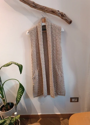 Bellissimo e caldo cardigan lungo 💯 Lana merino, marca: Aran Crafts, estado: Muito bom, tamanho: S / 36 / 8, €49.00, €52.15 inclui Proteção do Comprador