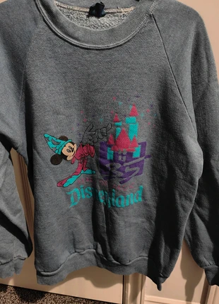 Disneyland jumper, brand: Disney, condition: Good, size: M / 10, £11.00, £12.25 includes Buyer Protection