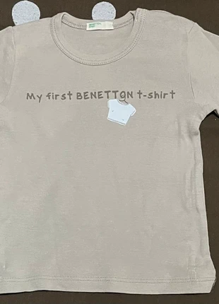 Roupa bebé básica Benetton, Tshirt manga longa, Benetton, verde 6-9m, marca: United Colors of Benetton, estado: Muito bom, tamanho: 6-9 meses / 68 cm, €1.75, €2.54 inclui Proteção do Comprador