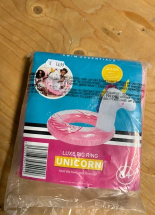 Zwemring unicorn, merk: Swim Essentials, staat: Nieuw met prijskaartje, maat: Universeel, € 10,00, € 11,20 inclusief Kopersbescherming