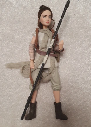 Star Wara Rey Puppe, marke: Star Wars, zustand: Sehr gut, größe: Einheitsgröße, 5,00 €, 5,45 € inklusive Vinted-Käuferschutz