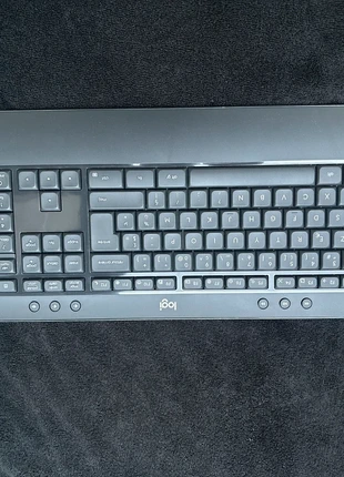 Clavier Logitech sans fil – Excellent état / Prêt à l’emploi, marke: Logitech, zustand: Neu, 35,00 €, 37,45 € inklusive Vinted-Käuferschutz