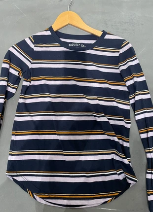 Gestreepte trui, merk: Aero, staat: Heel goed, maat: XS / 34 / 6, € 2,00, € 2,80 inclusief Kopersbescherming