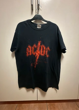 Maglietta AC/DC, marke: Gildan, zustand: Sehr gut, größe: S, 3,00 €, 3,85 € inklusive Vinted-Käuferschutz
