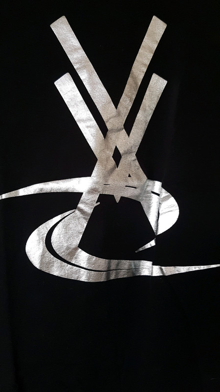 T shirt vortex by ma tre Gims taille 16 ans ou XS Vinted