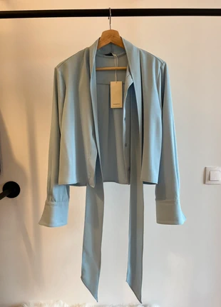 Blue shirt Reserved, brand: Reserved, condizioni: Nuovo con cartellino, taglia: S / IT 40 / EU 36, €15.00, €16.45 include la Protezione acquisti