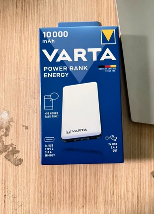 Battre extrême 10.000 VARTA, brand: VARTA, condizioni: Nuovo con cartellino, €12.00, €13.30 include la Protezione acquisti