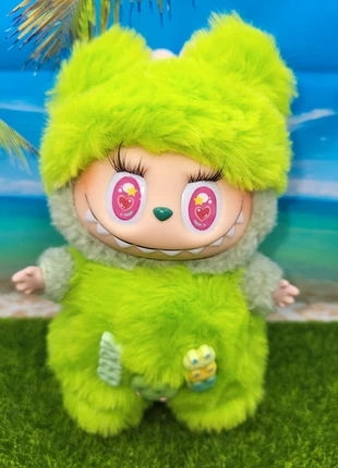 Labubu PopMart vêtement vert, marke: labubu, zustand: Sehr gut, größe: Einheitsgröße, 9,99 €, 11,19 € inklusive Vinted-Käuferschutz