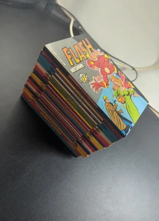 Lot flash comics pocket aredit, condizioni: Buone, €62.00, €65.80 include la Protezione acquisti