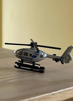 Helicóptero metal, estado: Muy bueno, tamaño: 5 años / 110 cm, 3,00 €, 3,85 € Protección al comprador incluida