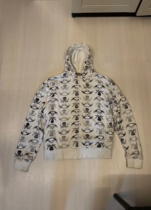 Y2K white zipup hoodie, merk: Opium, staat: Heel goed, maat: L, € 10,00, € 11,20 inclusief Kopersbescherming