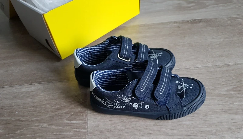 Baskets à scratchs taille 27 neuves eram - photo numéro 5