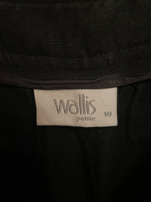 Wallis cropped trousers 3