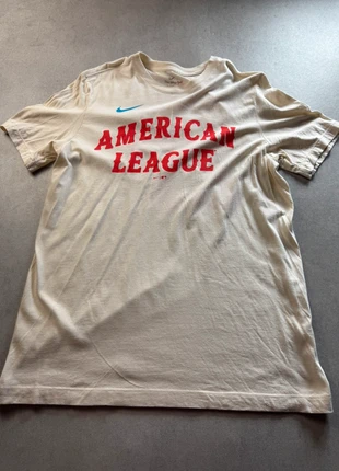T shirt crewneck Nike crème – Taille M (Unisexe), marca: Nike, estado: Bom, tamanho: M, €5.00, €5.95 inclui Proteção do Comprador Pro