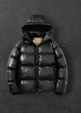 Doudoune noir matelassé, marque: sans marque, état: Neuf avec étiquette, taille: S, 56,00 €, 59,50 € Protection acheteurs incluse