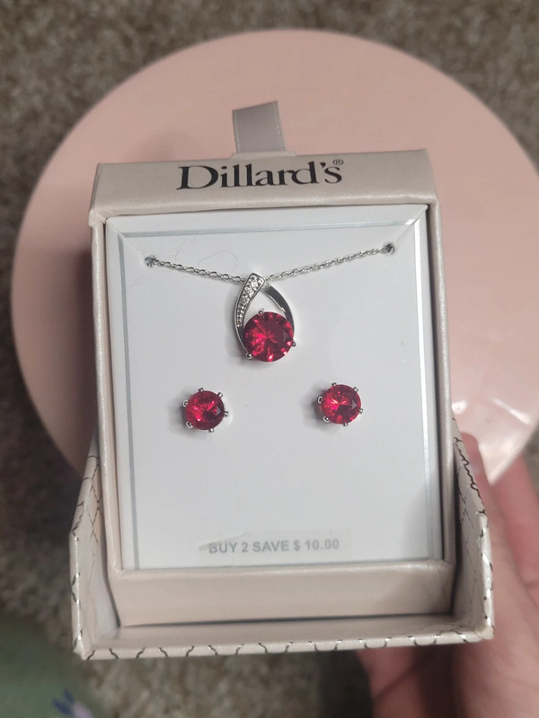 Dillard's Jewelry Set 1