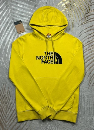 Sweat à capuche the north face jaune logo brodé noir devant, brand: The North Face, condition: Very good, size: S, €25.00, €26.95 includes Buyer Protection Pro