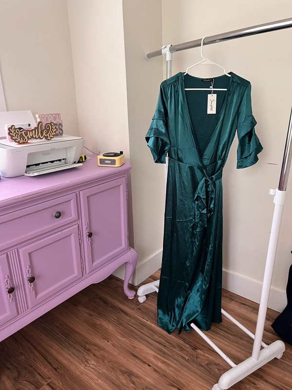 Green luxury robe 1