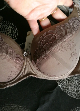 Soutiens-gorge, marque: Gorteks, état: Neuf avec étiquette, taille: 95C, 14,00 €, 15,40 € Protection acheteurs incluse