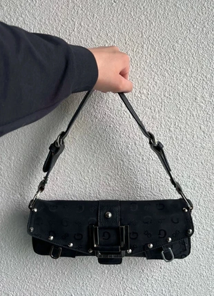 Sac à main guess vintage rétro y2k 2000s noire argenté rose, marque: GUESS, état: Très bon état, 84,00 €, 88,90 € Protection acheteurs incluse