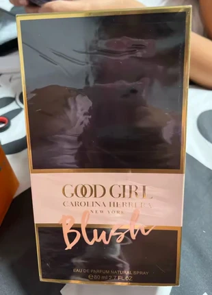 Perfume Good Girl Blush – Carolina Herrera | Eau de Parfum 80ml, marque: Carolina Herrera, état: Neuf avec étiquette, 89,00 €, 94,15 € Protection acheteurs incluse