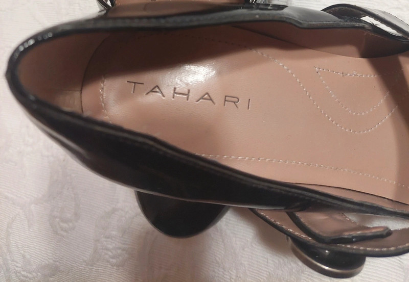 Tahari shoes store official website