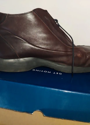 Scarpe uomo in pelle marrone numero 42, marke: Uomo, zustand: Sehr gut, größe: 42, 5,00 €, 5,95 € inklusive Vinted-Käuferschutz