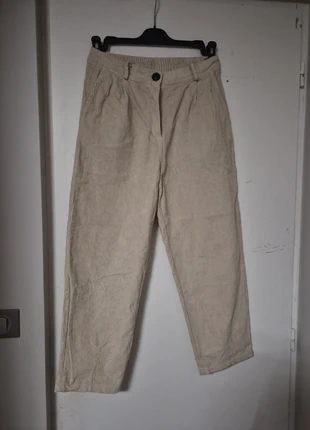 Pantalon en velour, marque: Intuition, état: Bon état, taille: M / 38 / 10, 15,00 €, 16,45 € Protection acheteurs incluse