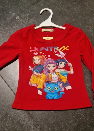 Magnifique haut kpop demon hunters rouge taille 12ans neuf hiver manches longues, brand: Kpop demon hunters, condition: New without tags, size: 12 years / 152 cm, €14.00, €15.40 includes Buyer Protection