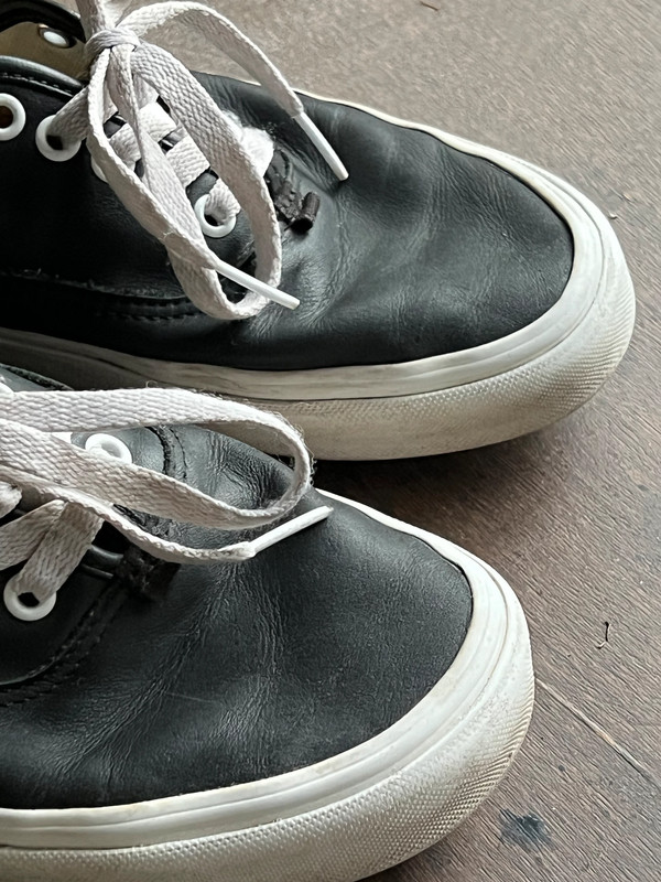 Black Leather Lux Authentic Vans Size 10