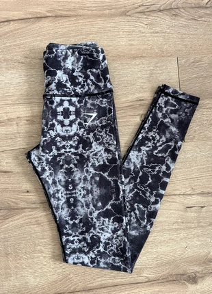Legging fitness Gymshark à motifs taille XS, merk: Gymshark, staat: Goed, maat: XS / 34 / 6, € 4,00, € 4,90 inclusief Kopersbescherming