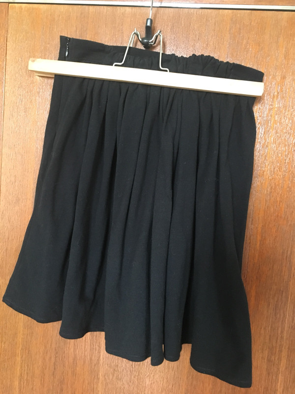 Jupe American Apparel taille S noir
