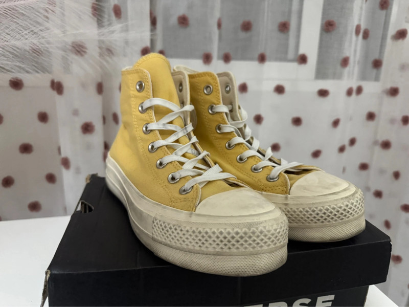 Converse Doble Suela Amarilla Vinted