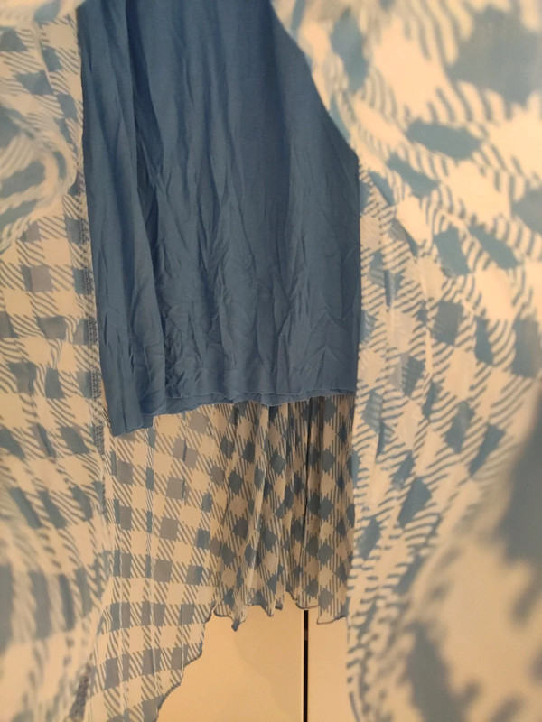 Jupe Senes fluide et plissee bleu et blanc taille unique Vinted