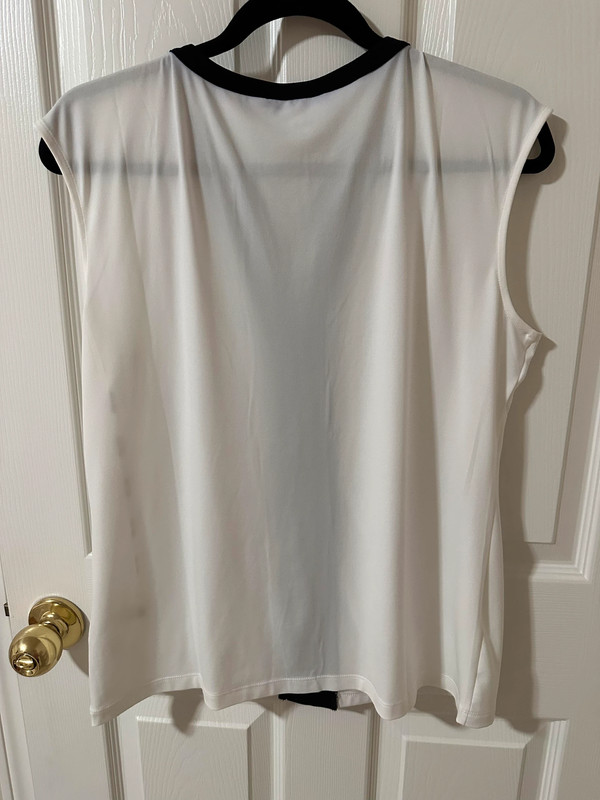 Calvin Klein Top in L 3