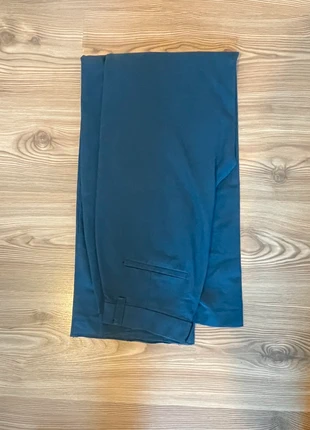 Anzughose Pull&bear, marke: Pull & Bear, zustand: Sehr gut, größe: S / 36 / 8, 12,00 €, 13,30 € inklusive Vinted-Käuferschutz