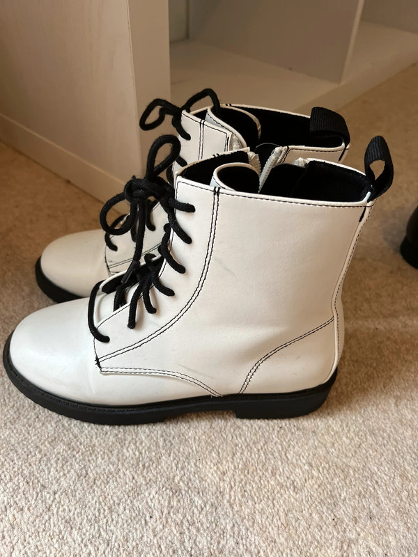 Dr marten style boots 2025 primark