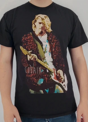Tee shirt Graphic Kurt Cobain Nirvana vintage 90's Noir Taille L Homme, marque: Vintage Dressing, état: Très bon état, taille: L, 20,00 €, 21,70 € Protection acheteurs (Pro) incluse